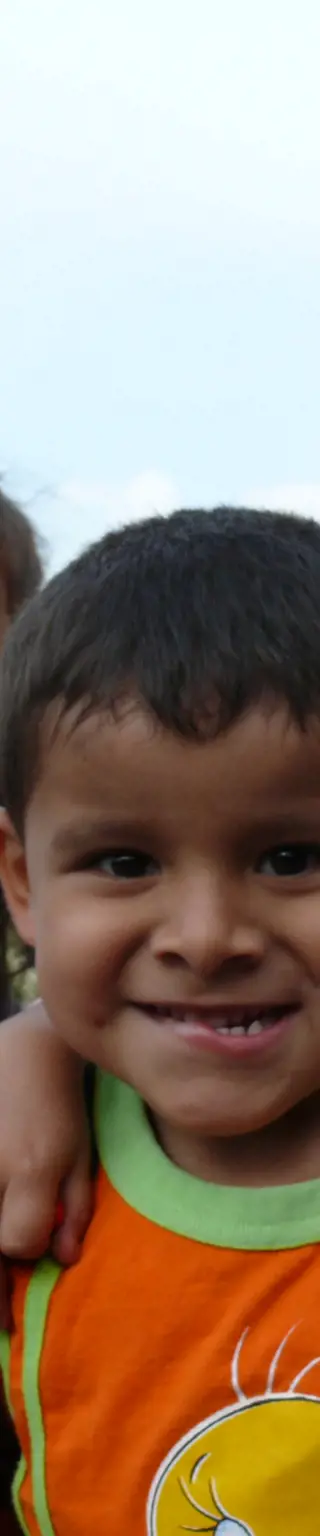 An verschiedene Freiwilligenn-Projekten um Antigua teilnehmen